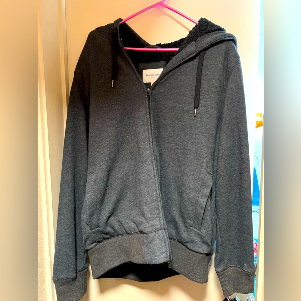 Goodfellow & Co. Men’s fur lined grey and black hoodie, Size XL